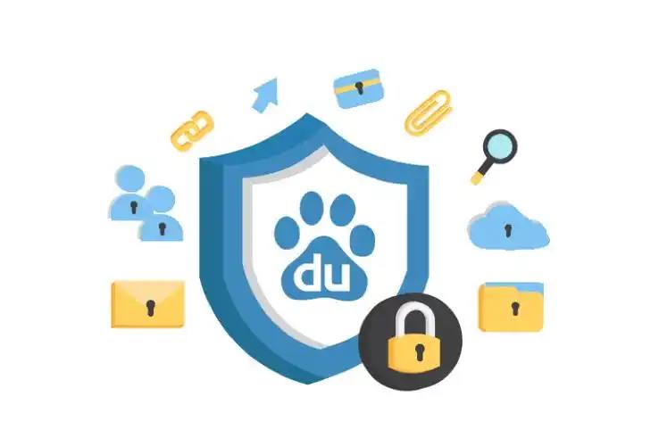 警方通报女子栓绳遛狗遭殴打